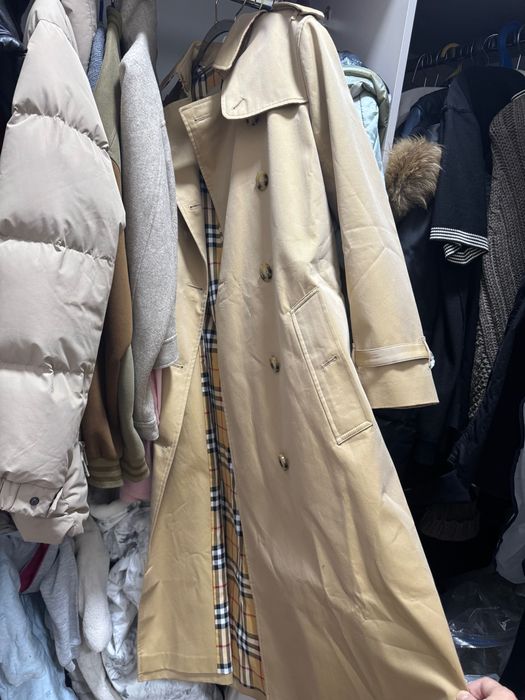 Плащ Burberry бежевый