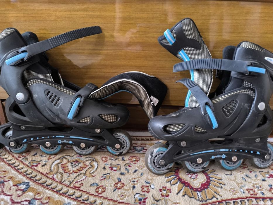 Продам роликовые коньки