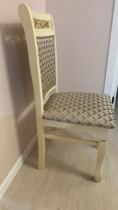 Стулья в отличном состоянии