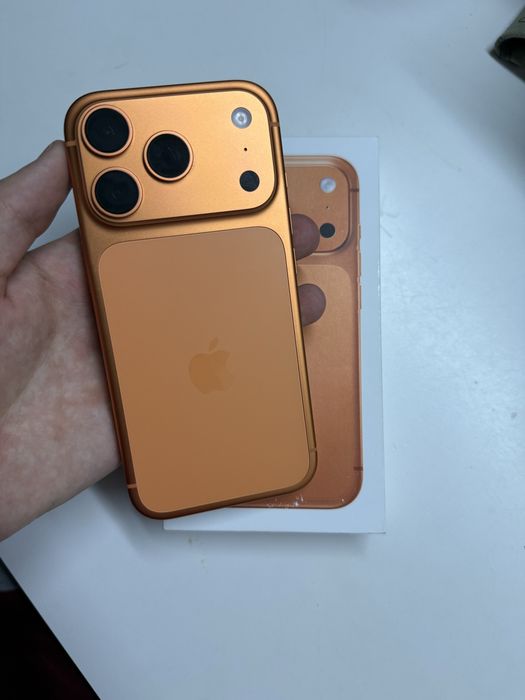 Айфон 17 про 256 гиг 100 акуи