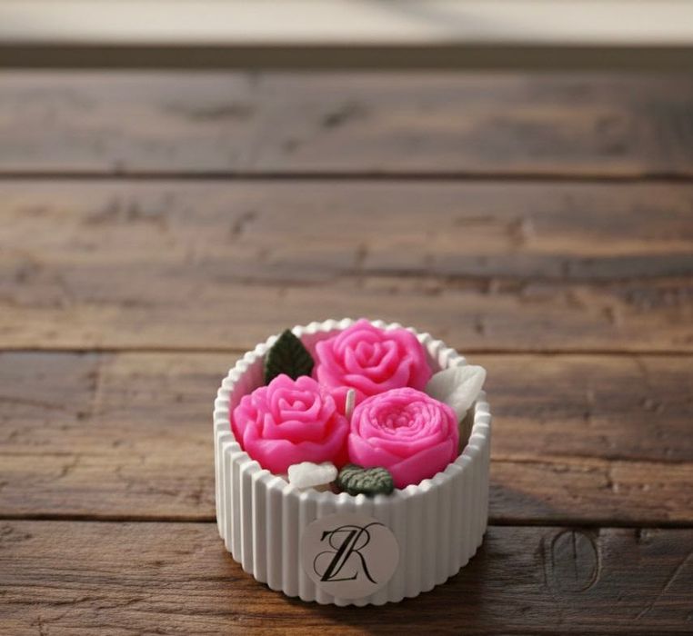 Букети , форми и чаши от свещи. Подарък за всеки повод