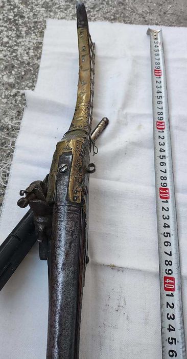 Продавам кремъклийка-карамфилка