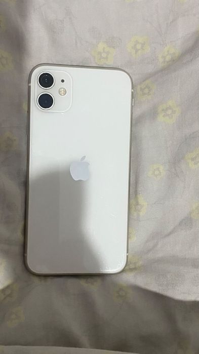iPhone 11 продается