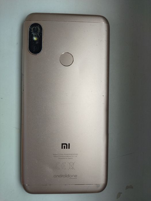 Продам Mi A2 Lite