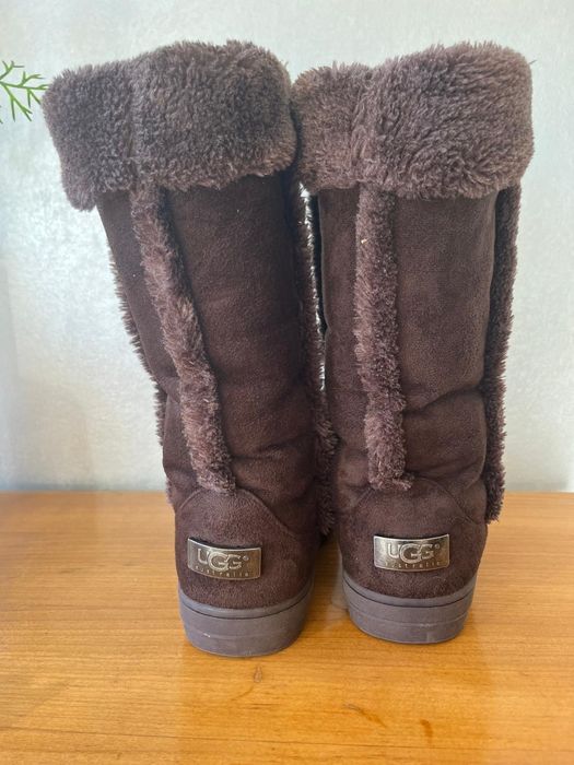 Cizme dama UGG marimea 38-38,5