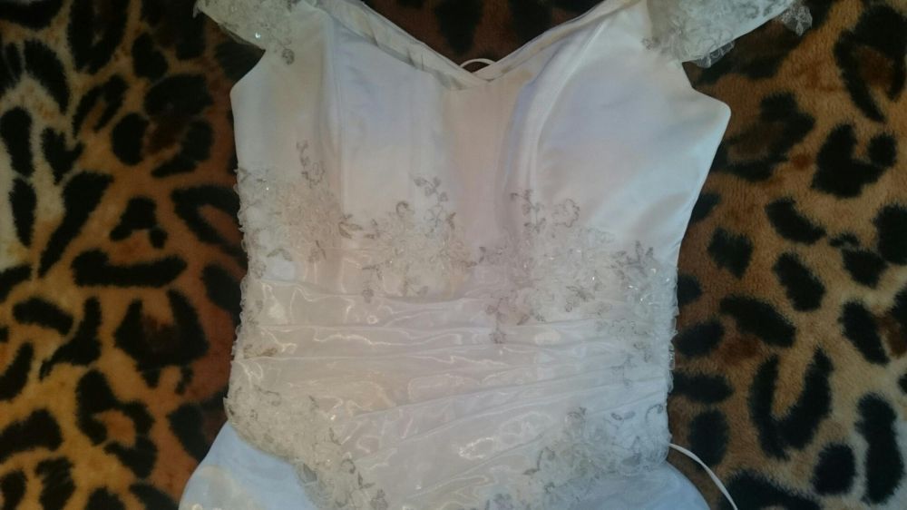 Дизайнерска сватбена рокля Mon Amour