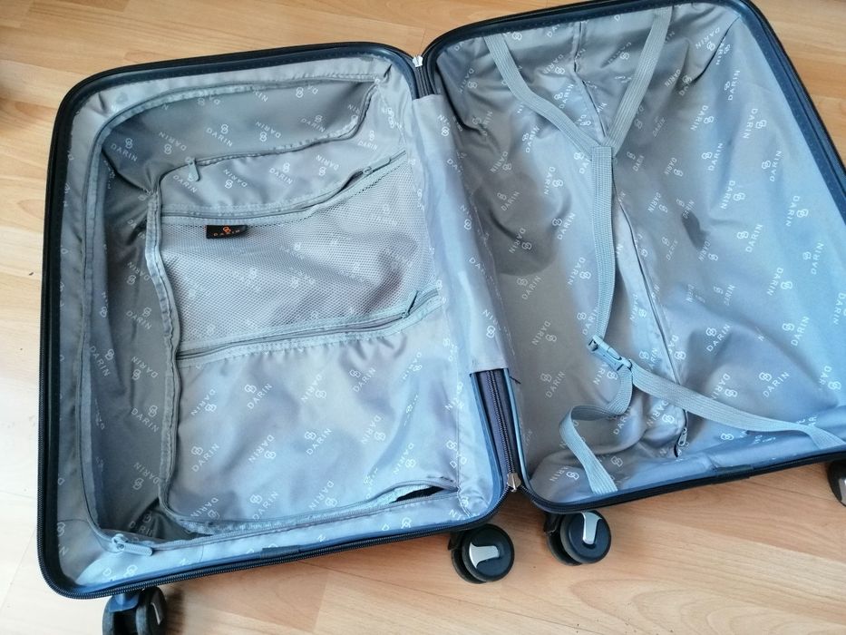 Евтини куфари 2 бр