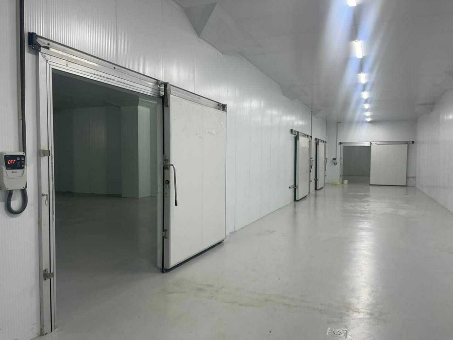 Продаётся промхолодильник