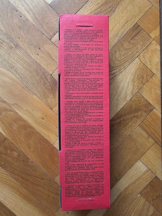 термо бутилка B-EVO с отварящо се дъно, 500мл, чисто нова