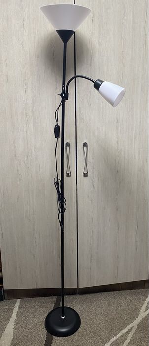 Торшер напольный с двумя плафонами