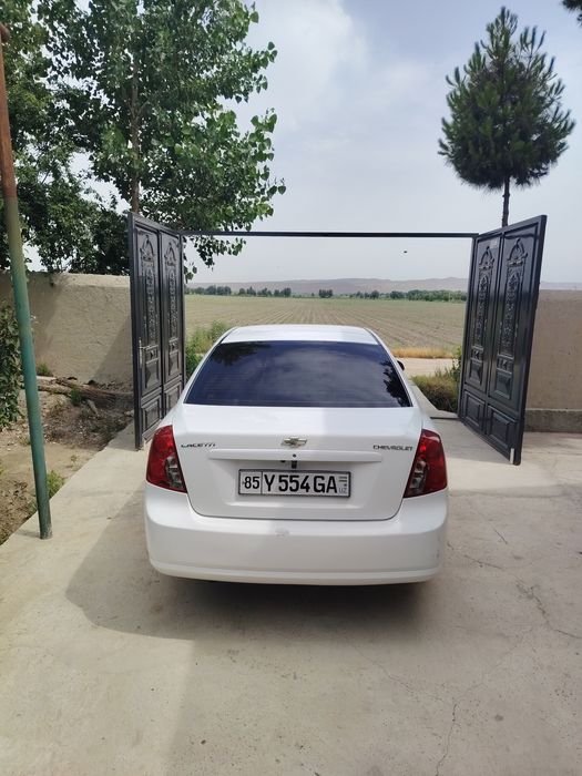 Lasetti 1.8 holati zo'r