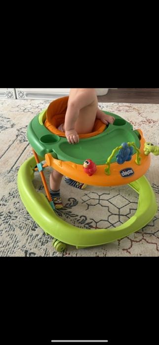 Ходунок от Chicco