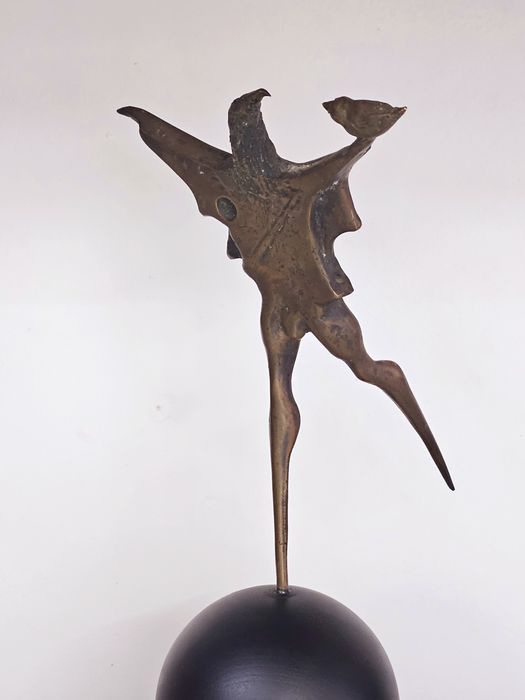 Румен Михайлов бронзова пластика 1992г.