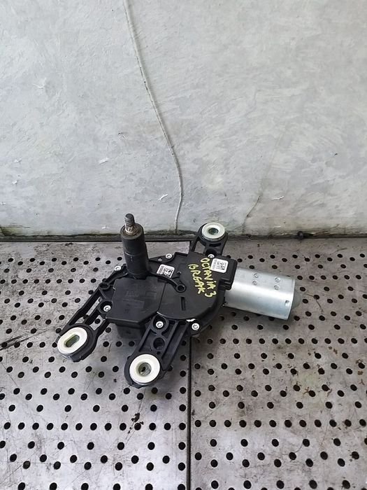 Motoras stergator haion skoda octavia 3 5e w000030950 5f4955711
