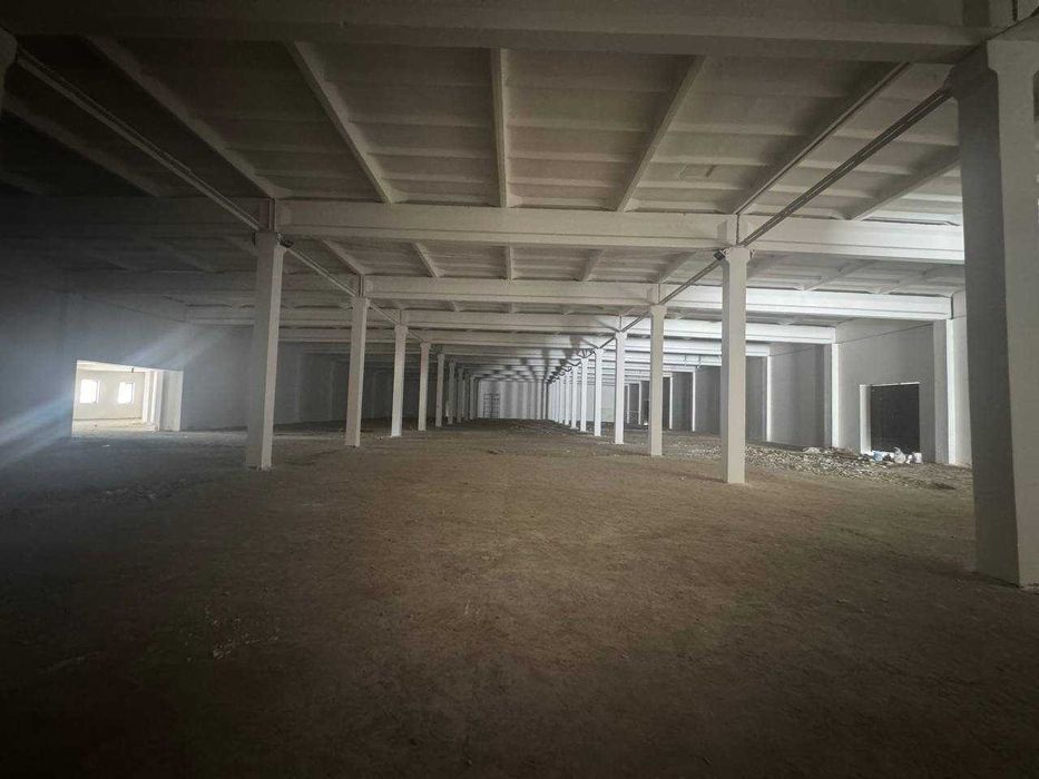 Продаётся База в Яшнабадском районе 1,61 га с железнодорожной веткой