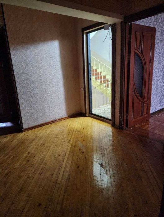 4/8/9 Кушбеги, кафе Бухара, Яккасарайский р-н