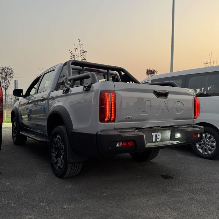 Хаммани етиборини жалб килишни хохлисми?