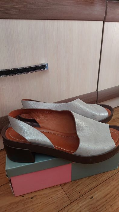 Женские туфли ,новые.