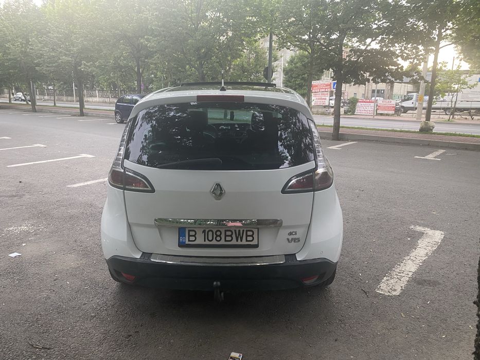 RENAULT Scenic 0 — imagine 4