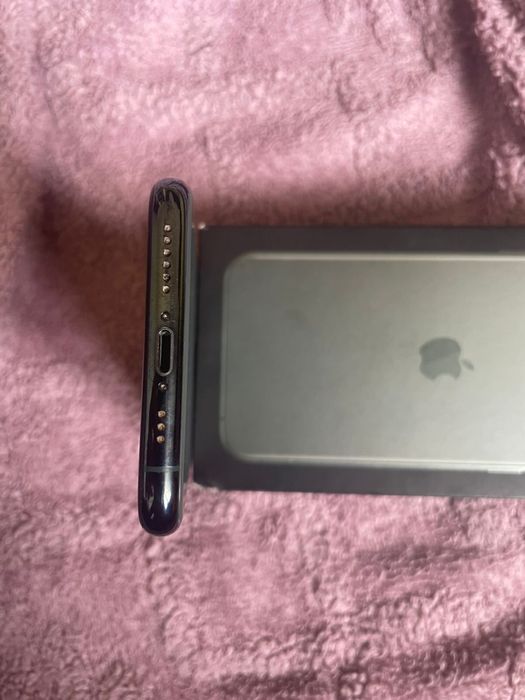 Iphone 11 pro / 85.000