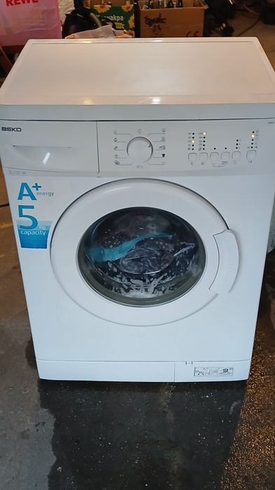 Пералня Beko 5 кг 1000 А++   като нова 85€
