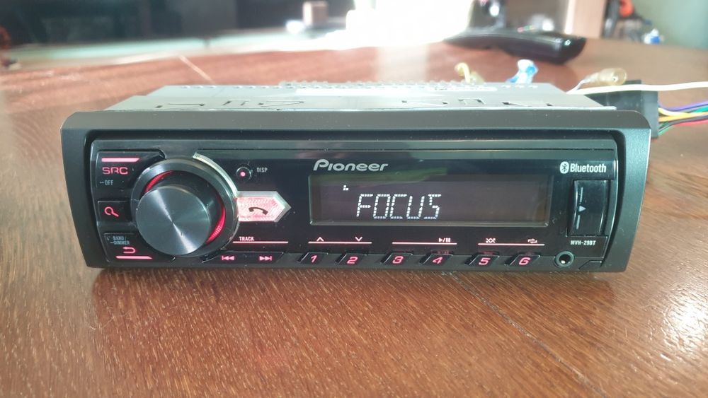 Авто плеър радио музика за кола Pioneer Пионер  USB AUX Bluetooth