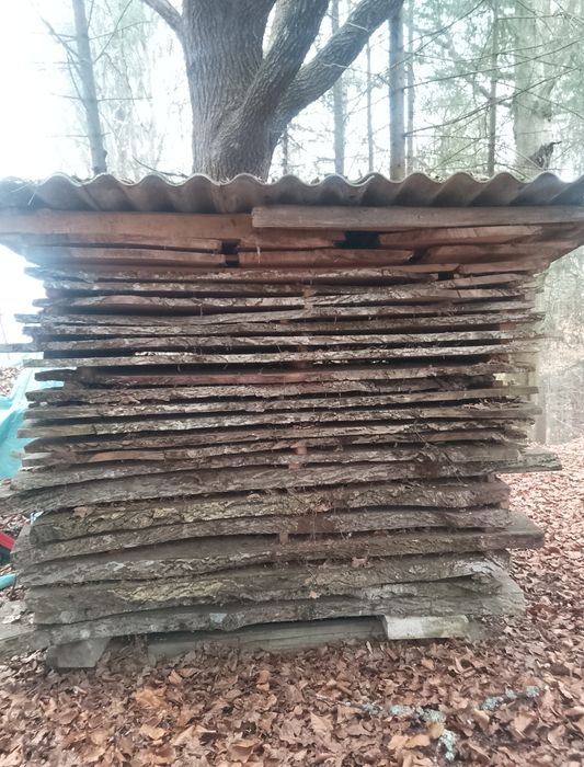 Scândură de nuc si fostă