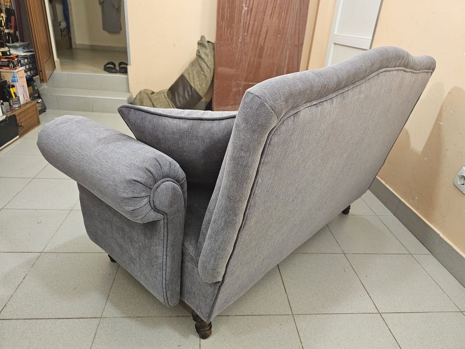 Двуместен диван ретро стил