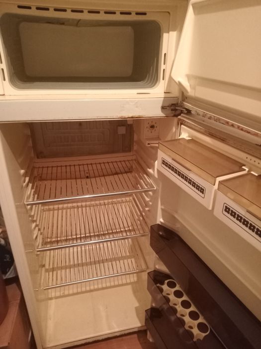 Холодильник в рабочем состоянии