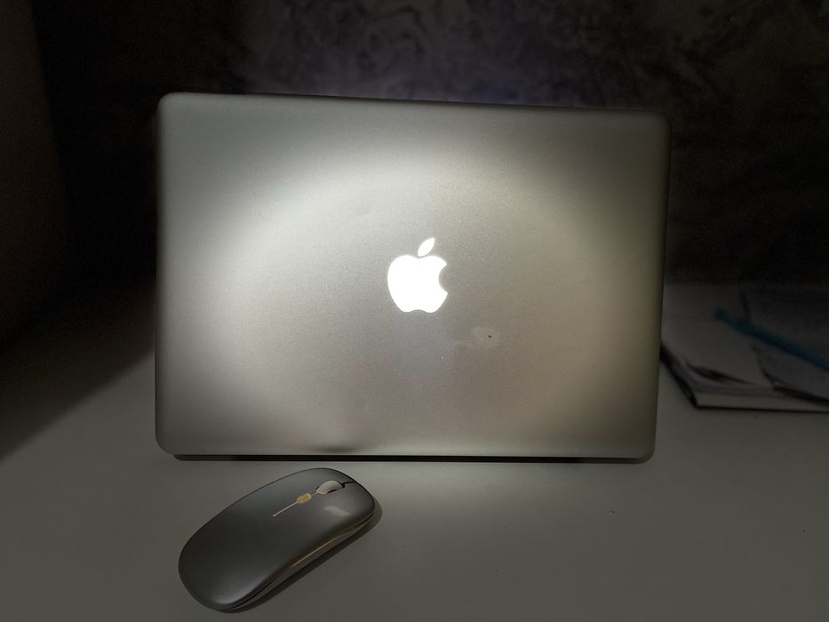 Магбук про. Macbook pro