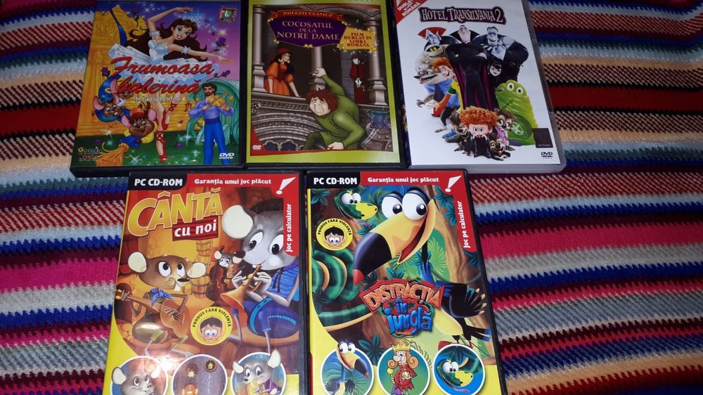 DVD-uri și cd-uri cu povești și jocuri pentru copii