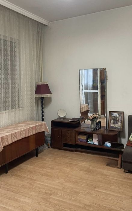 Продава се Тристаен апартамент в Пловдив, Кючук Париж - 86 кв.м за 801 €/кв.м - Снимка #4