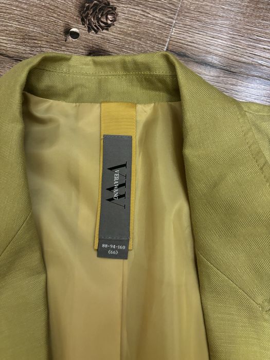 Пиджак фисташковый (VeraWang) новый