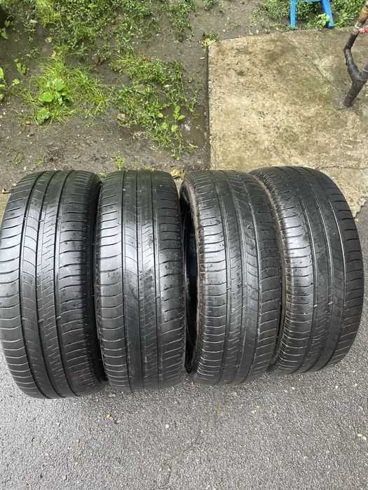 Cauciucuri/Anvelope 205/60 R16