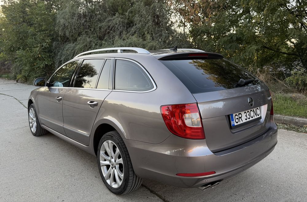 SKODA Superb 2012 — imagine 4