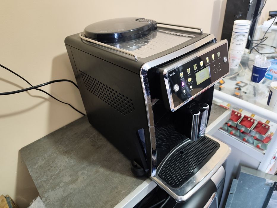 Кафе машина Saeco Xelsis SM7580