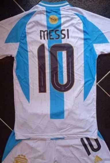 Оригинален детски екип на Аржентина - Лионел Меси - размер 164