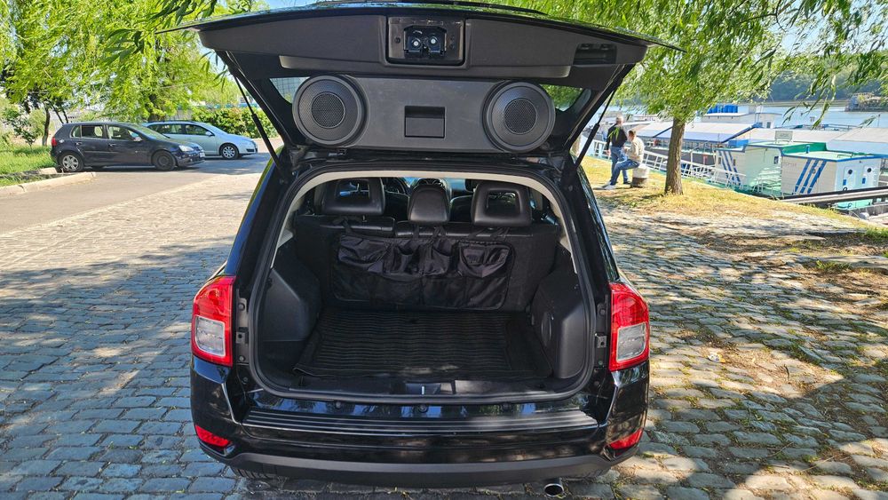 Vanzare autoturism Jeep Compass 2012