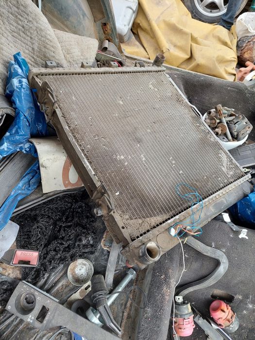 Запчасти на мерс 124