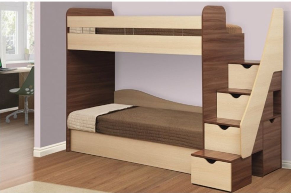 Двухъярусная кровать