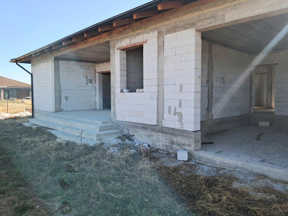 Casă în Cionchesti