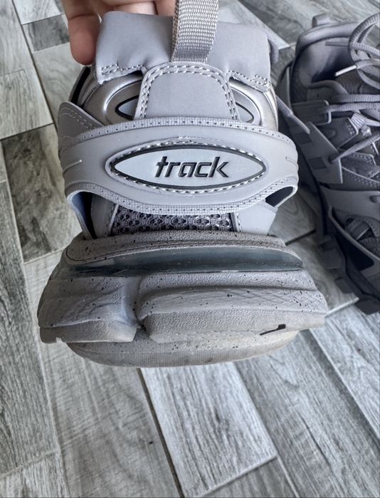 Balenciaga track gri 44