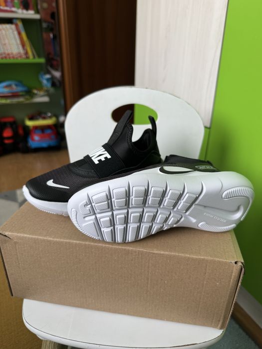 Маратонки Nike flex runner