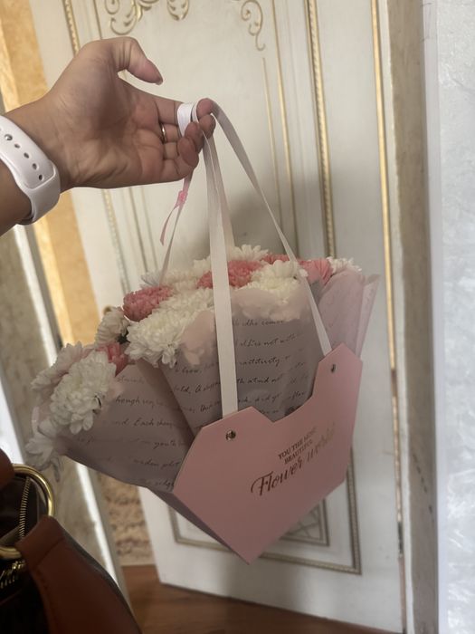 Цветы вчерашние 3 шт