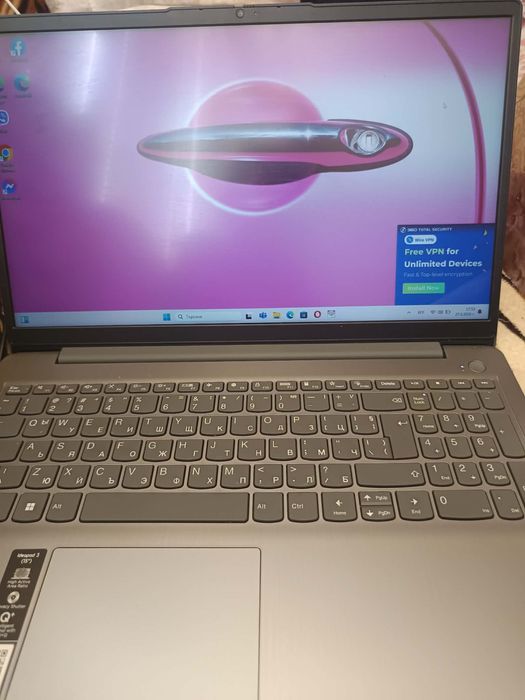 Лаптоп Lenovo New