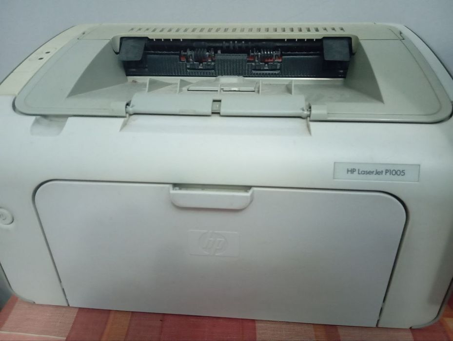 Компьютер и принтер. В комплекте.