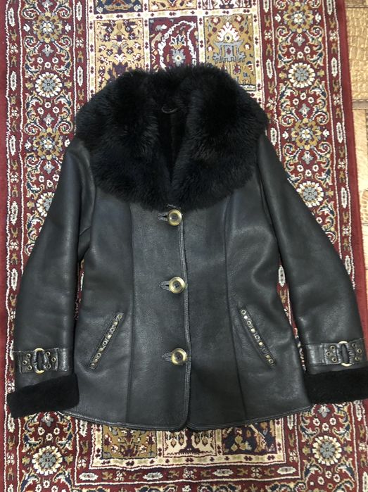 Продается дубленка женская