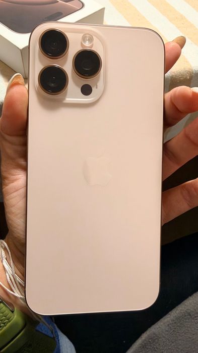 iPhone 16 pro max
