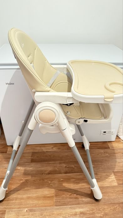 Продам детский столик