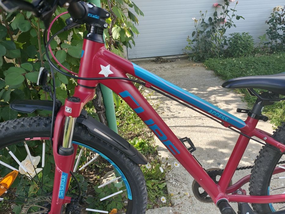 Bicicleta copii Cube Race  240  24 zoll, 7 viteze Shimano, frâne hidraulice